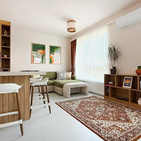 Designer 1br In New Building Park, Desk & Ac Апартамент София