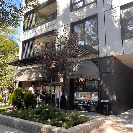 Designer 1br In New Building Park, Desk & Ac Апартамент *